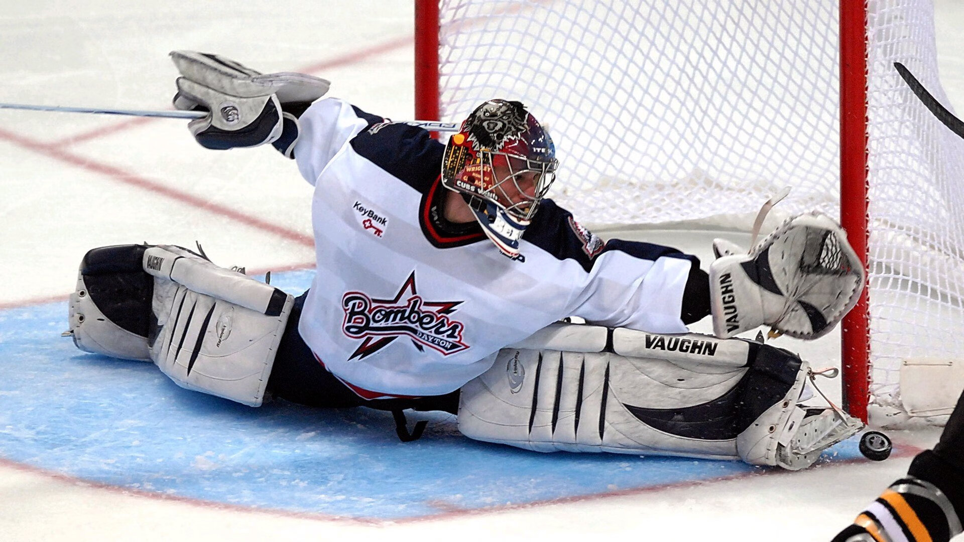 全国青少年“篮动未来”科普讲座在广州火热开展,问动青少年篮球培训