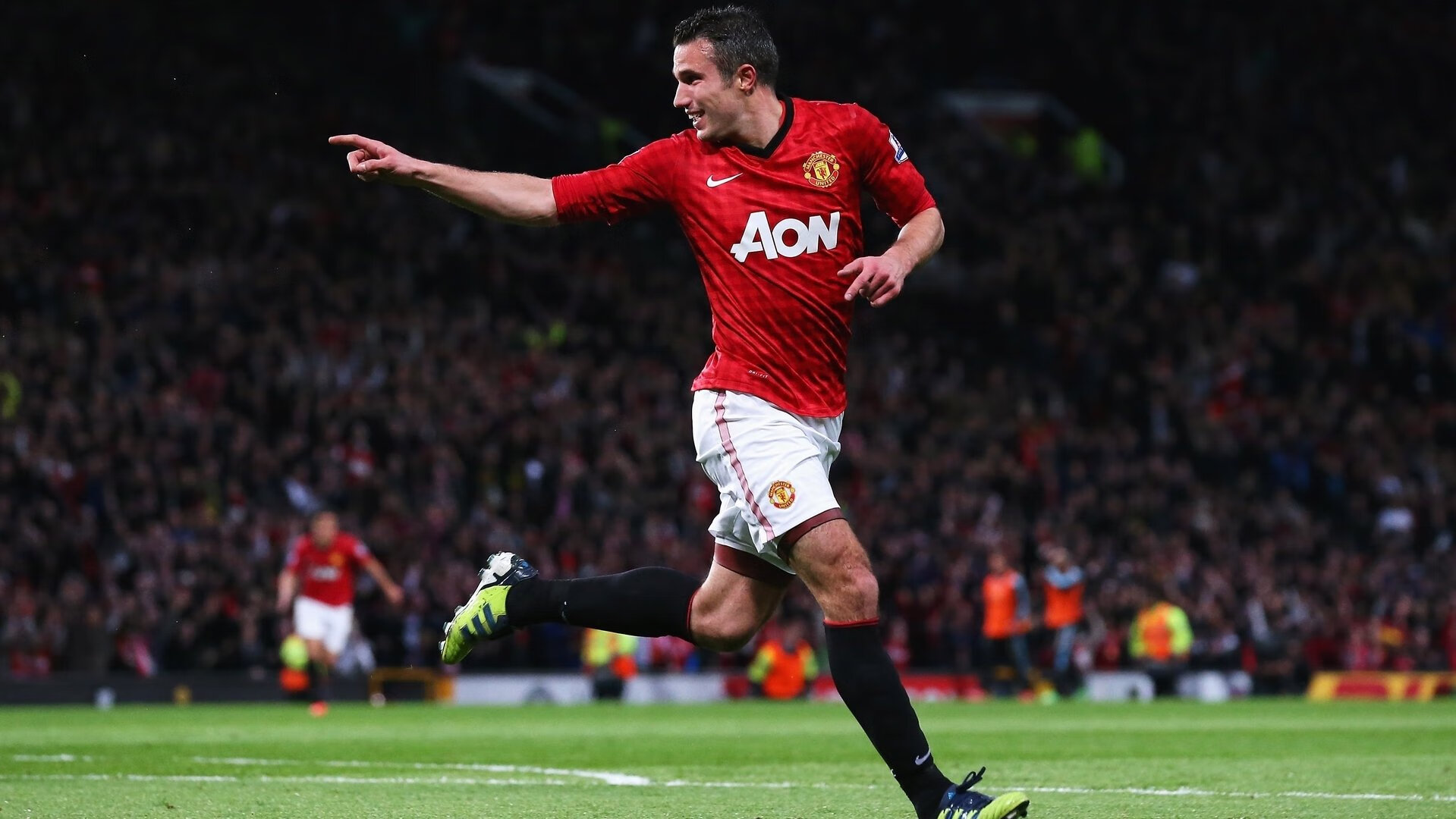 未来联盟：沉浸式虚拟比赛、增强现实互动频出新玩法，未来虚拟世界游戏